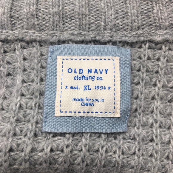 OLD NAVY GREY SWEATER - Picture 4 of 4